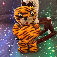 Zippo, Vintage Very Pre-loved Tiger