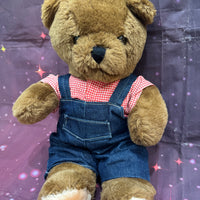 Eli, Teddy Bear