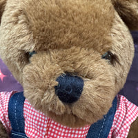 Eli, Teddy Bear