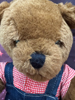 Eli, Teddy Bear