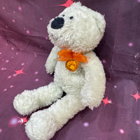 Liora, Teddy Bear