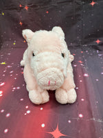 Tansi, Pig